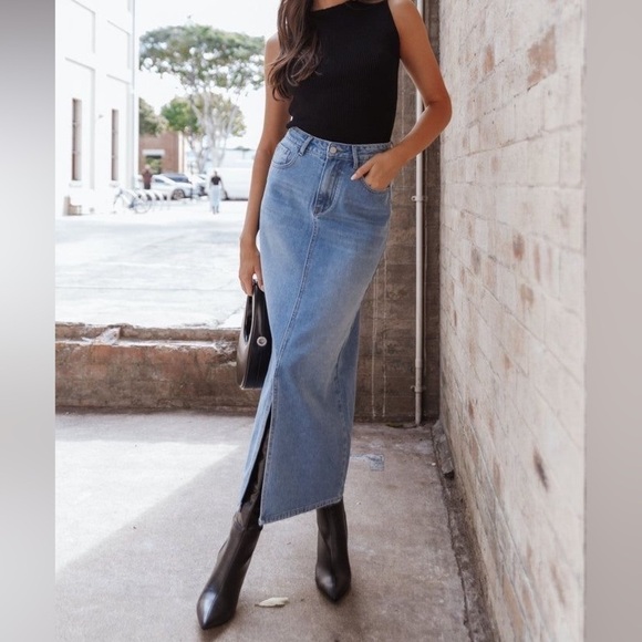 Stitch and Feather Pocket Detail Midi Skirt Medium Denim sz M - Picture 15 of 15